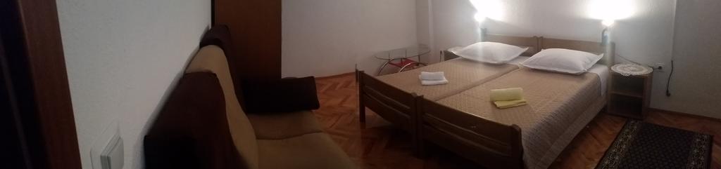 Raslina Apartment B&K מראה חיצוני תמונה